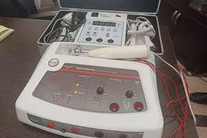 جمع آوری دو دستگاه غیرمجاز زیبایی در اقلید 