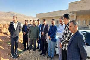 بازدید و بررسی راهکارهای رفع موانع تکمیل و بهره برداری از مرکز خدمات جامع سلامت دژکرد 